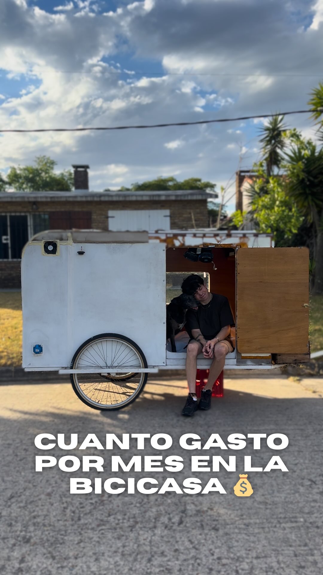 Portada del video Cuánto gasto por mes viviendo en la Bicicasa